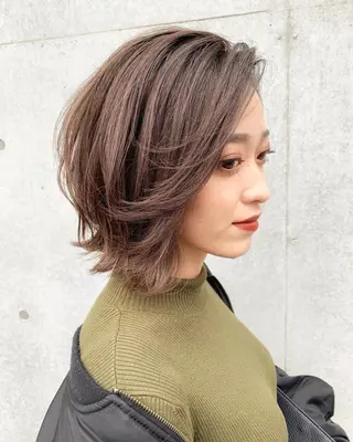 ショート カラー 🌈艶ハイトーン🌈 心を込めます🤝涼介のヘアスタイル