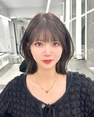 ミディアム 韓国顔まわり/前髪 /レイヤー/いつきのヘアスタイル