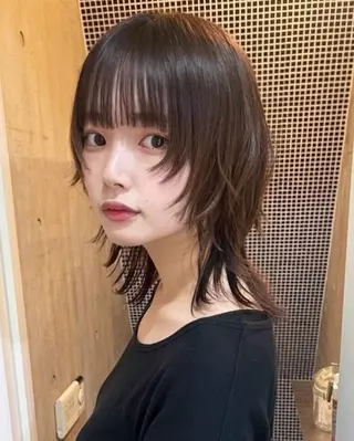 ミディアム 佐々木 美玖のヘアスタイル