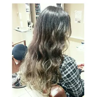 ロング カラー ショートヘア💫 ハイトーン西田拓馬のヘアスタイル