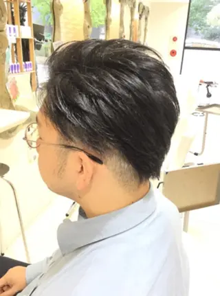 ショート メンズ 松吉 純平のヘアスタイル
