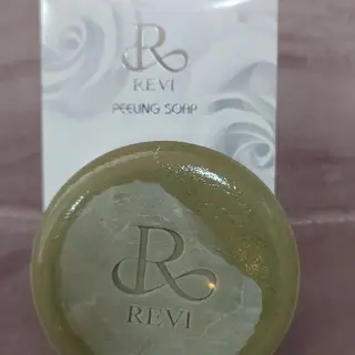 Beauty Salon Luana所属・Luanaまつパ脱毛 ハーブピーリング眉毛のマツエク・マツパデザイン