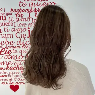 ロング カラー CREAPY所属・CREAPY　日向野 利菜のヘアスタイル