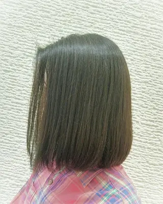 ミディアム カラー brut所属・SaKai Nozomiのヘアスタイル