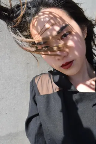 カラー モダーン北鎌倉所属・中溝 アカリのヘアスタイル