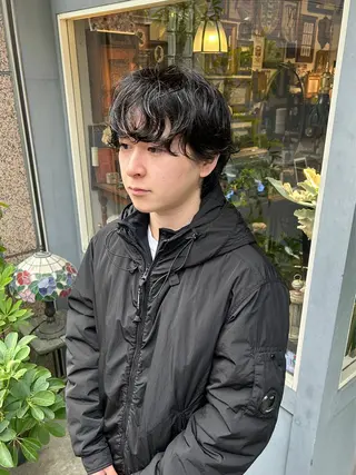 ショート パーマ メンズ 清水千優/パーマ/透 明感カラー/メンズのヘアスタイル