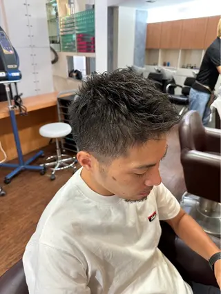 ショート メンズ 小坂 侑奈のヘアスタイル