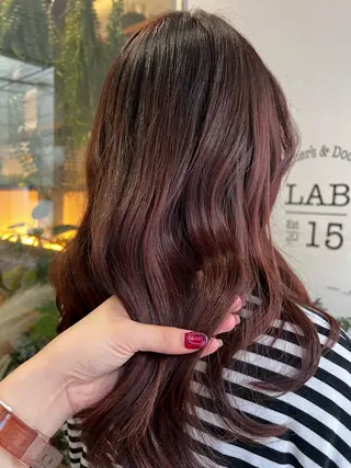 セミロング スパニスト おおつかちなつのヘアスタイル