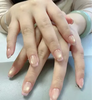 ネイル 高木 維麗絲のネイルデザイン