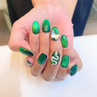 ネイル Kira-ra所属・Kira-ra💎 KIRARIのネイルデザイン