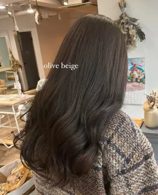 ロング カラー 透明感カラー／ 艶感カラー／RAMUのヘアスタイル