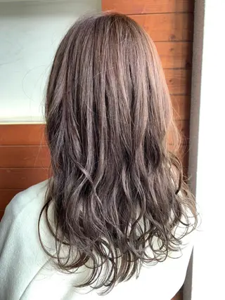 ミディアム 悠 亜のマツエク・マツパデザイン