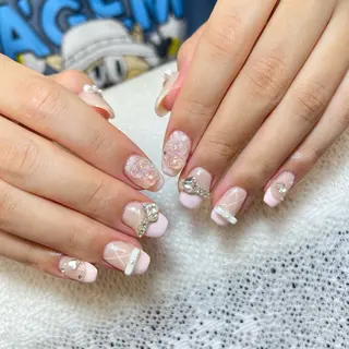 ネイル ZUZU AMEE NAILのネイルデザイン