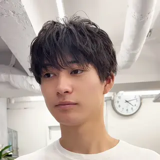 メンズ 👑ホワイトメッシュ /パーマ/渋谷👑のヘアスタイル