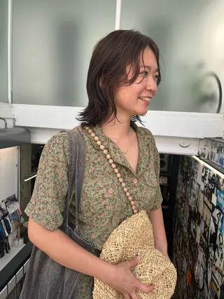 ミディアム カラー NOUN所属・eri kinjoのヘアスタイル