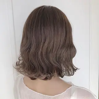 ショート カラー 梅田美容室 山崎海波のヘアスタイル