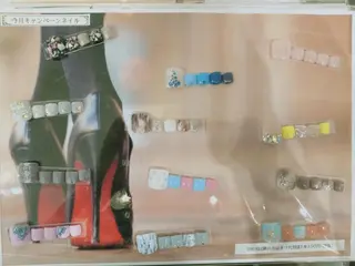 ネイル  More suzukiのネイルデザイン