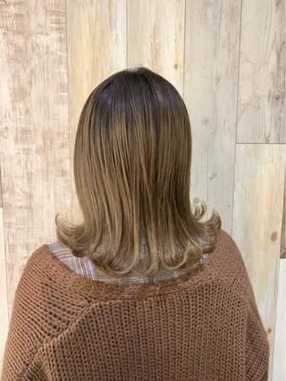 ミディアム 池袋/透明感カラー 🎀Yuri🎀のヘアスタイル