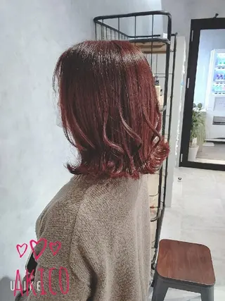 ミディアム カラー LUXBE GALLERY なんば駅前店所属・ラックスビーギャラリ ー AKICOのヘアスタイル