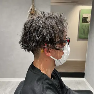 パーマ メンズ 桑原 希吏のヘアスタイル