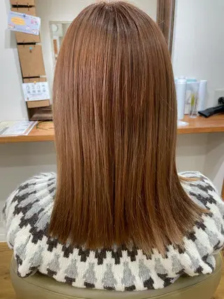 ミディアム 佐治 梨乃のヘアスタイル