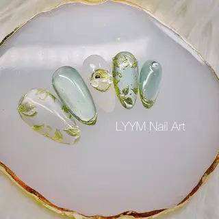 ネイル LYYM Salonのネイルデザイン