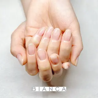 ネイル Bianca ABEのネイルデザイン