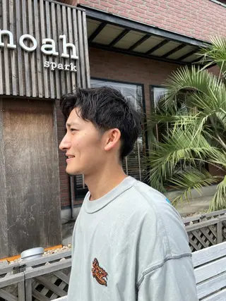 メンズ 小林 崇雅　ダウンパーマのヘアスタイル