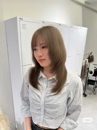 セミロング カラー ate.心斎橋 髪質改善のヘアスタイル