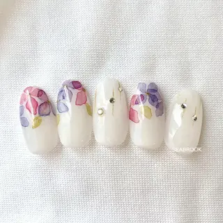 ネイル 鈴木 奈穂子のネイルデザイン