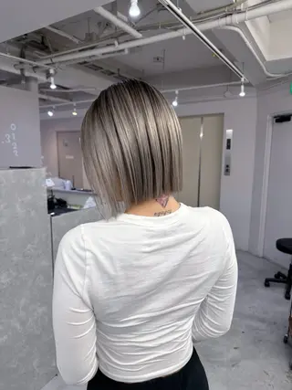 カラー 心斎橋ブリーチ特化 rikitoのヘアスタイル