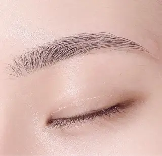 アイブロウ mecotto大宮店 店長MAKI似合わせのマツエク・マツパデザイン