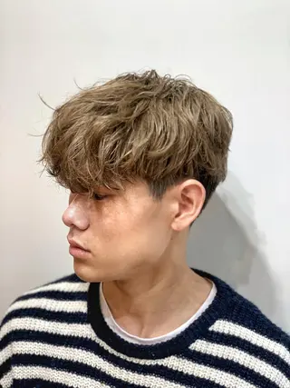 ミディアム パーマ メンズ メンズStylist 山根慧のヘアスタイル