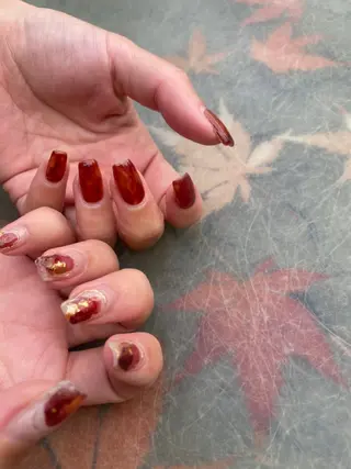 ネイル NINEnami ニュアンスネイルのネイルデザイン