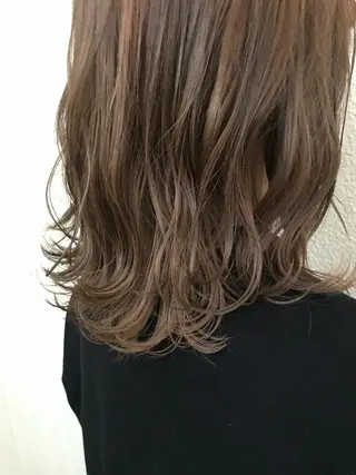 セミロング カラー ✨韓国風カット/艶髪 カラー✨yumeのヘアスタイル