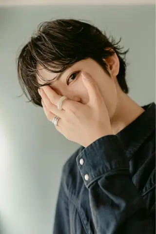 ショート ツジガキ ユウスケのヘアスタイル