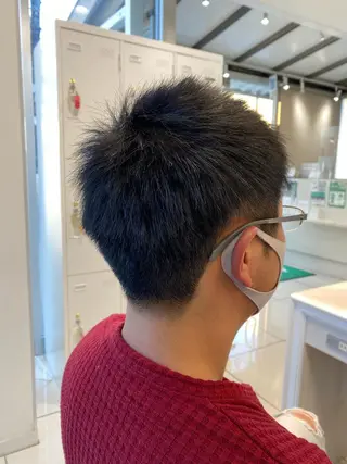 メンズ PLUSONE美容室所属・藤本 悠雅のヘアスタイル