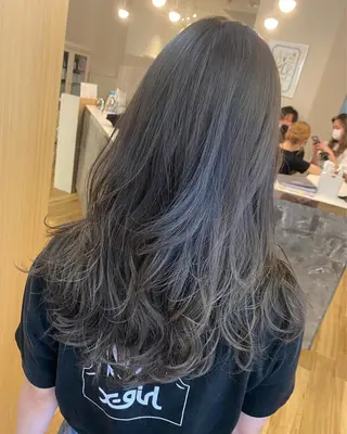 セミロング カラー AVANCE京橋所属・ハイトーンヘア/ 島崎　タクミのヘアスタイル