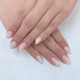 ネイル MAXKELLY TSUGUMIのネイルデザイン