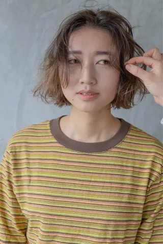 ショート カラー 落合 妙佳のヘアスタイル