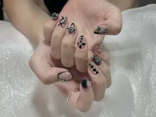 ネイル VIVIAN リサのネイルデザイン