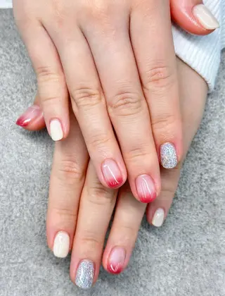 ネイル MAXKELLY MEGUMIのネイルデザイン