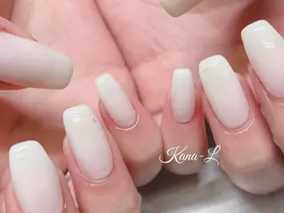 ネイル 芦辺 香奈のネイルデザイン