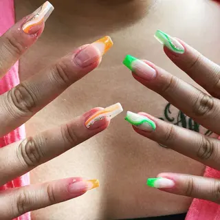 ネイル 海外ネイル u4me🦄💜のネイルデザイン