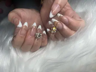 ネイル FULL MOONのネイルデザイン