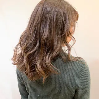 ロング カラー ヘアアレンジ 🍊mai🍊 似合わせパーマのヘアスタイル