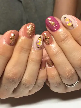 ネイル 木槿所属・吉冨 光恵のネイルデザイン