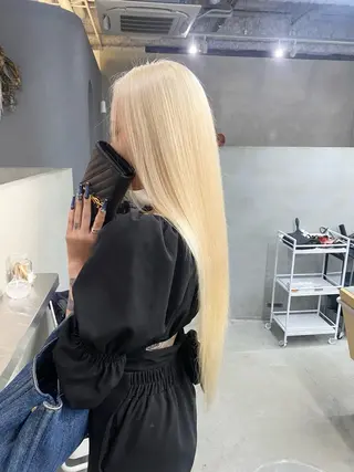 ロング カラー qulim所属・前橋 姫奈のヘアスタイル