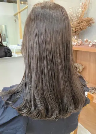 セミロング NIKO/名古屋/ 伏見/花屋併設のヘアスタイル