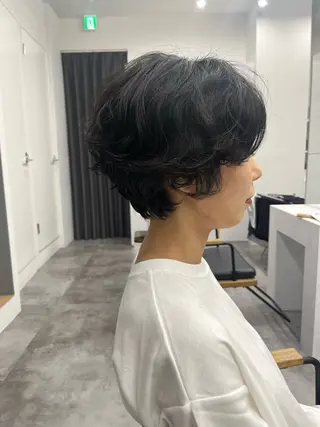 ショート パーマ 門崎未依/レイヤー/ メンズカット🪿🌼のヘアスタイル